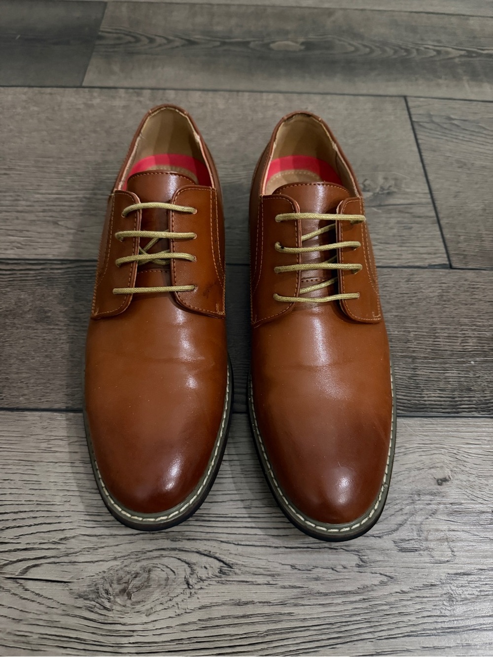 Men's Tan Leather Derby Shoes with Contrast Stitching